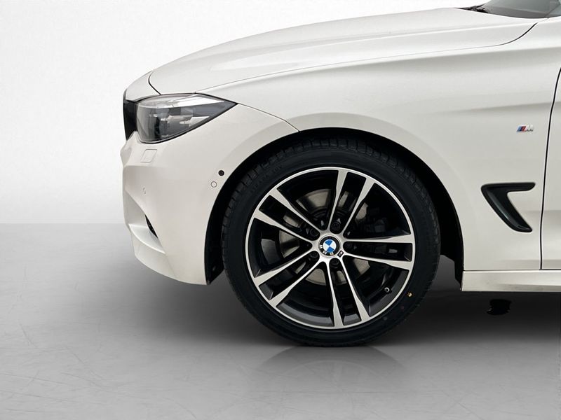 BMW 330 bild 33