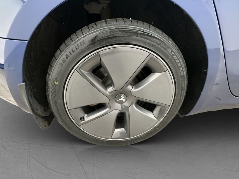 Tesla Model 3 bild 30