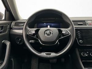 Skoda Superb bild 15