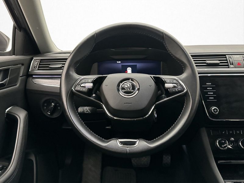 Skoda Superb bild 15