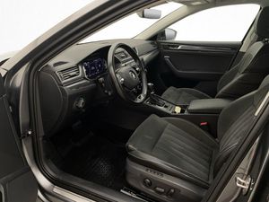 Skoda Superb bild 13