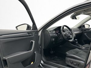 Skoda Superb bild 12
