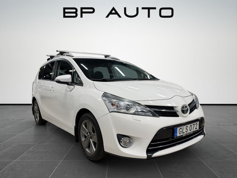 Toyota Verso bild 8