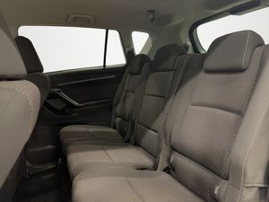 Toyota Verso bild 11