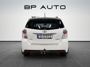 Toyota Verso bild 4