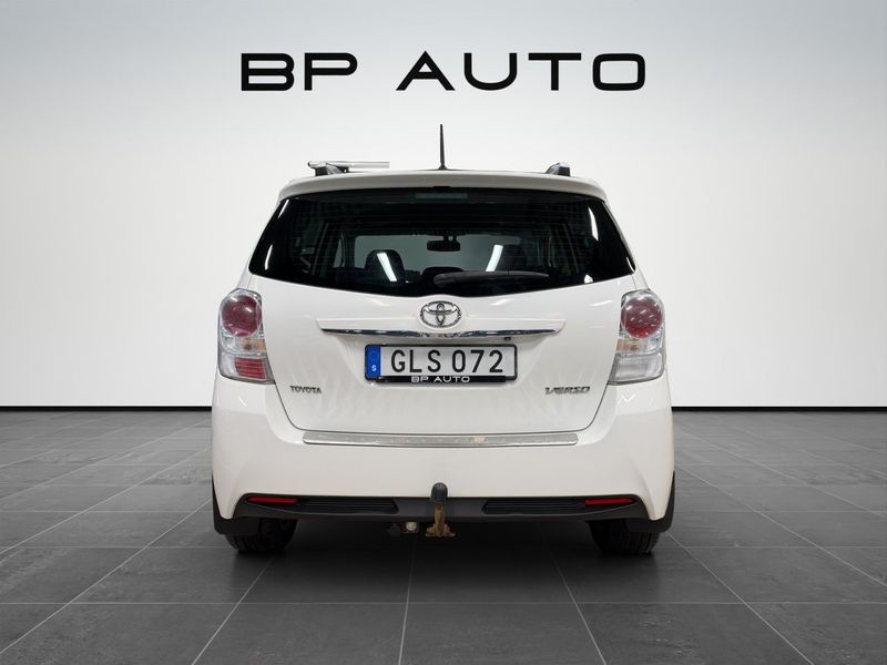 Toyota Verso bild 4