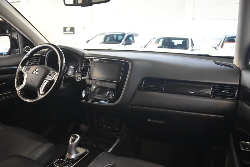Mitsubishi Outlander bild 9