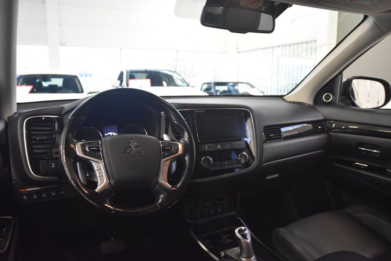 Mitsubishi Outlander bild 8