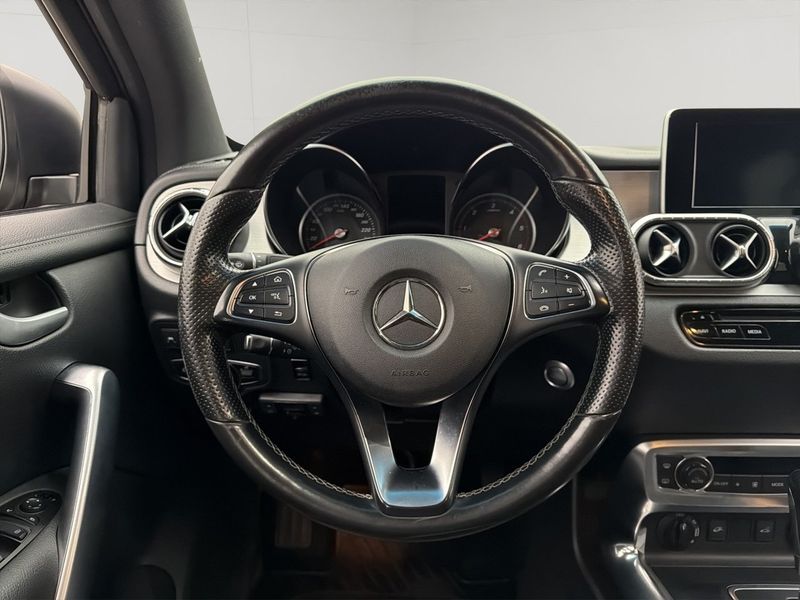 Mercedes X250 bild 16