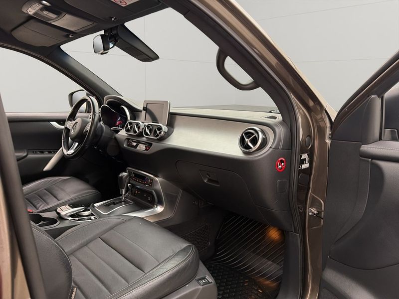 Mercedes X250 bild 28