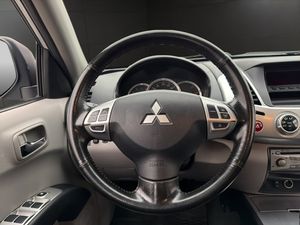 Mitsubishi L200 bild 16