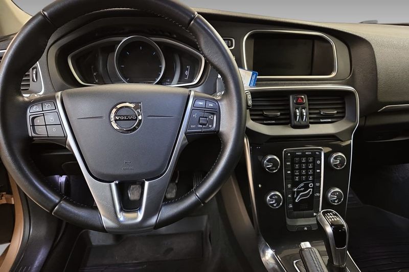 Volvo V40 bild 13