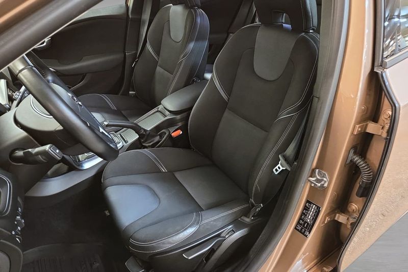 Volvo V40 bild 9