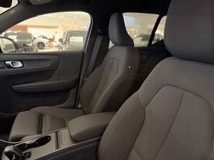 Volvo EX40 bild 10