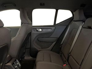 Volvo EX40 bild 12