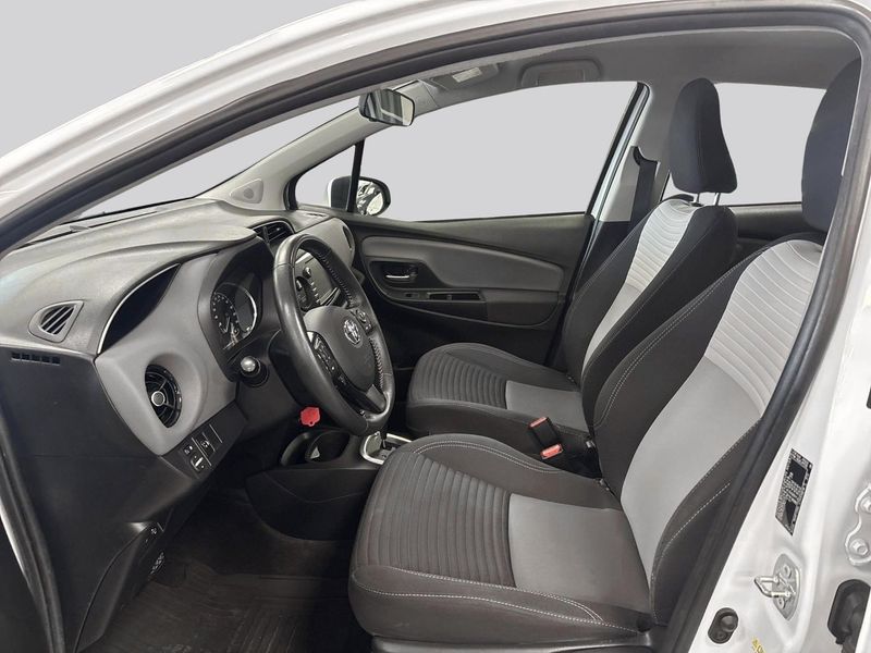 Toyota Yaris bild 8