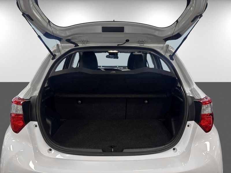 Toyota Yaris bild 7
