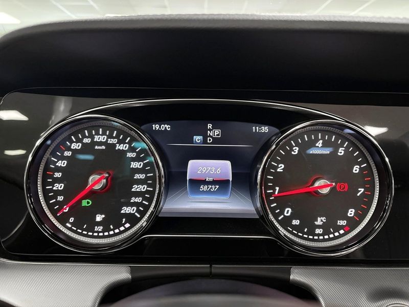 Mercedes E200 bild 12