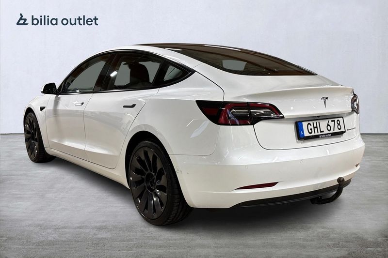 Tesla Model 3 bild 8