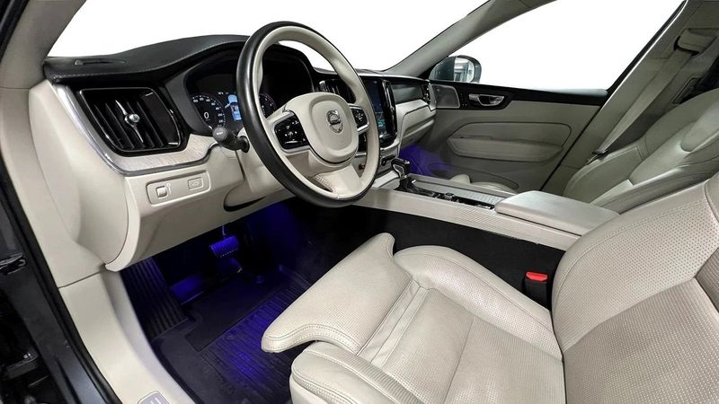Volvo XC60 bild 8