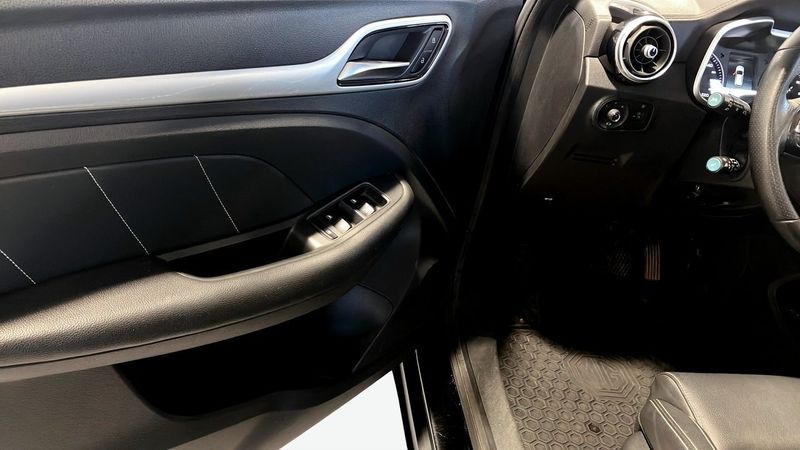 MG ZS EV bild 11