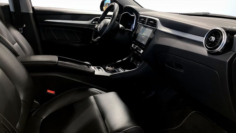 MG ZS EV bild 3