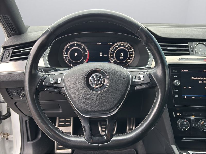 Volkswagen Passat bild 14
