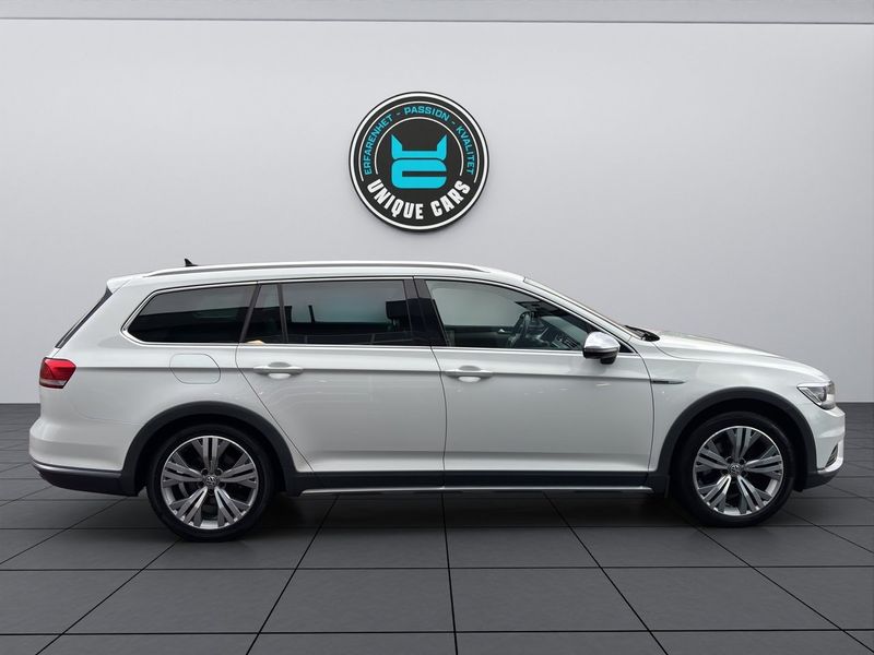 Volkswagen Passat bild 3