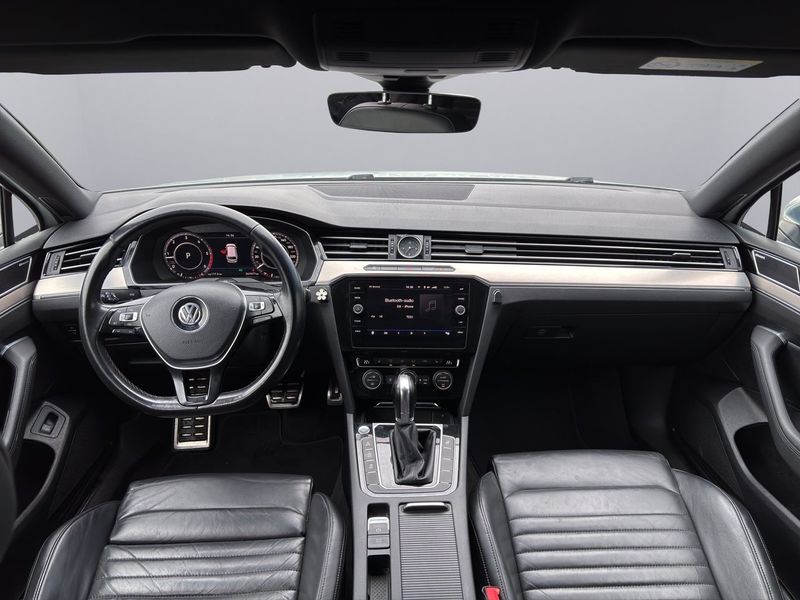 Volkswagen Passat bild 13
