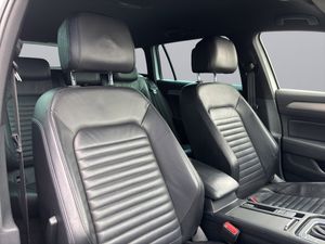 Volkswagen Passat bild 11