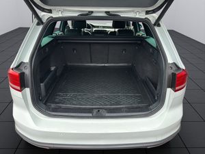 Volkswagen Passat bild 23