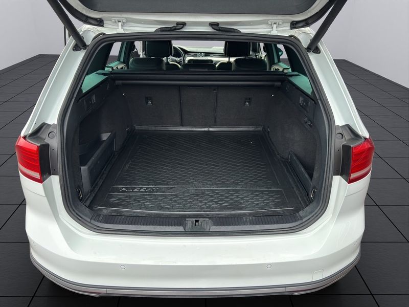 Volkswagen Passat bild 23