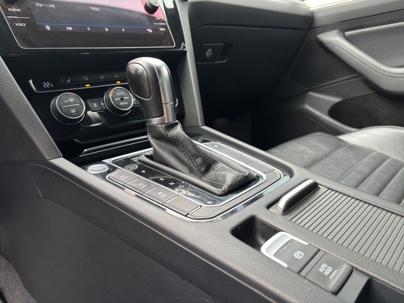 Volkswagen Passat bild 21