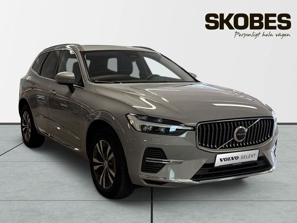 Volvo XC60 T6 Core Special Edition - 2025