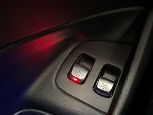 Mercedes E200 bild 15