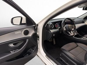 Mercedes E200 bild 13