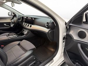 Mercedes E200 bild 32