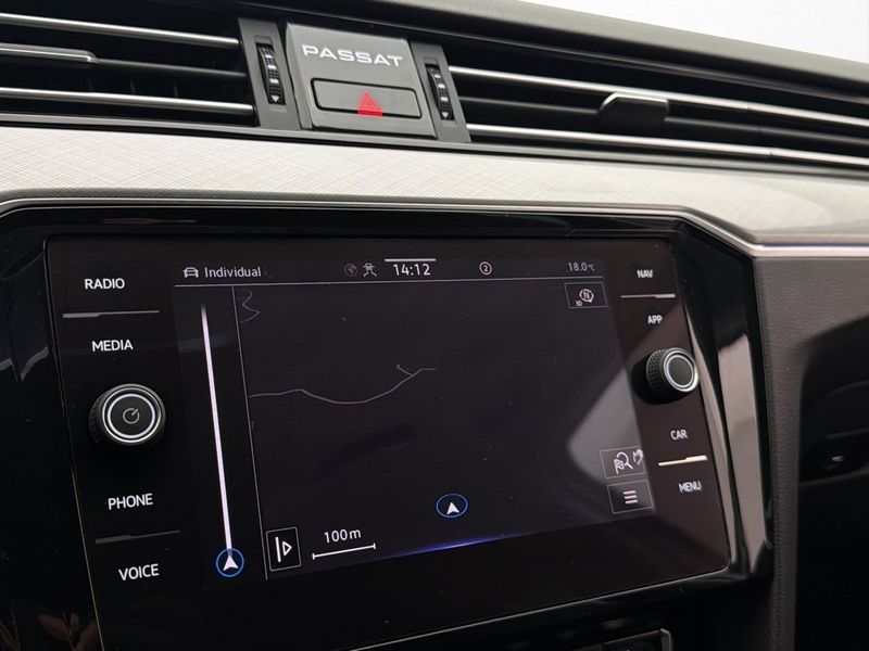 Volkswagen Passat bild 22