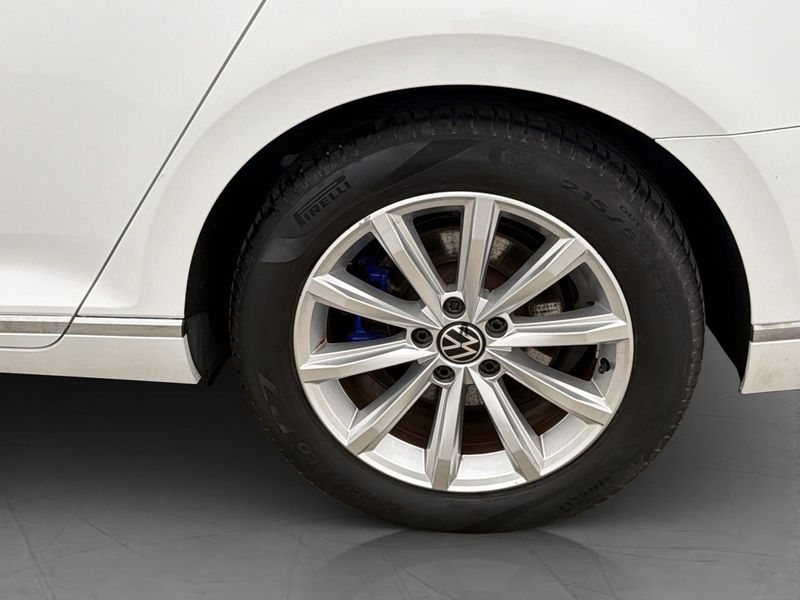 Volkswagen Passat bild 36