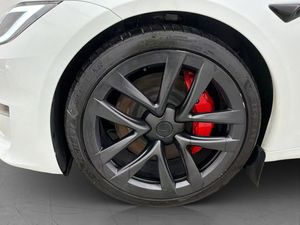 Tesla Model S bild 32