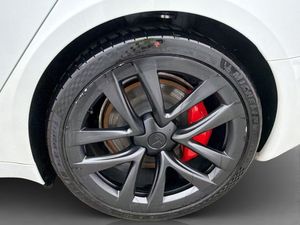 Tesla Model S bild 33