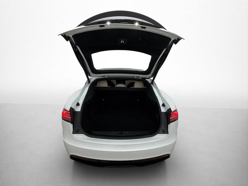 Tesla Model S bild 10