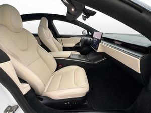 Tesla Model S bild 28