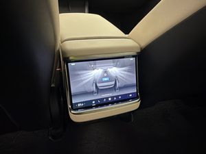 Tesla Model S bild 30