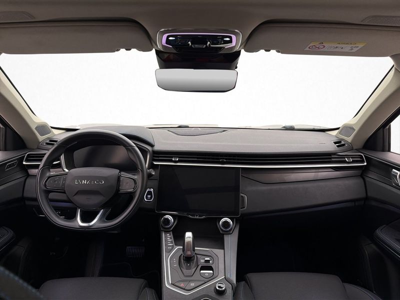 Lynk & Co 01 bild 13