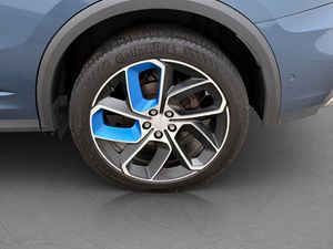 Lynk & Co 01 bild 32