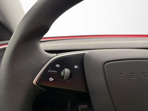 Tesla Model 3 bild 26