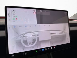 Tesla Model 3 bild 22