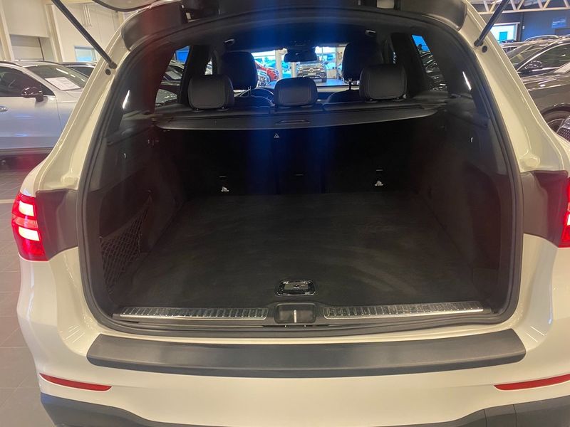 Mercedes GLC220 bild 17