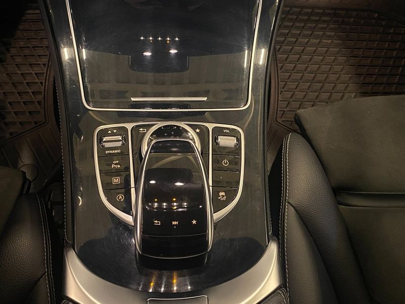 Mercedes GLC220 bild 11